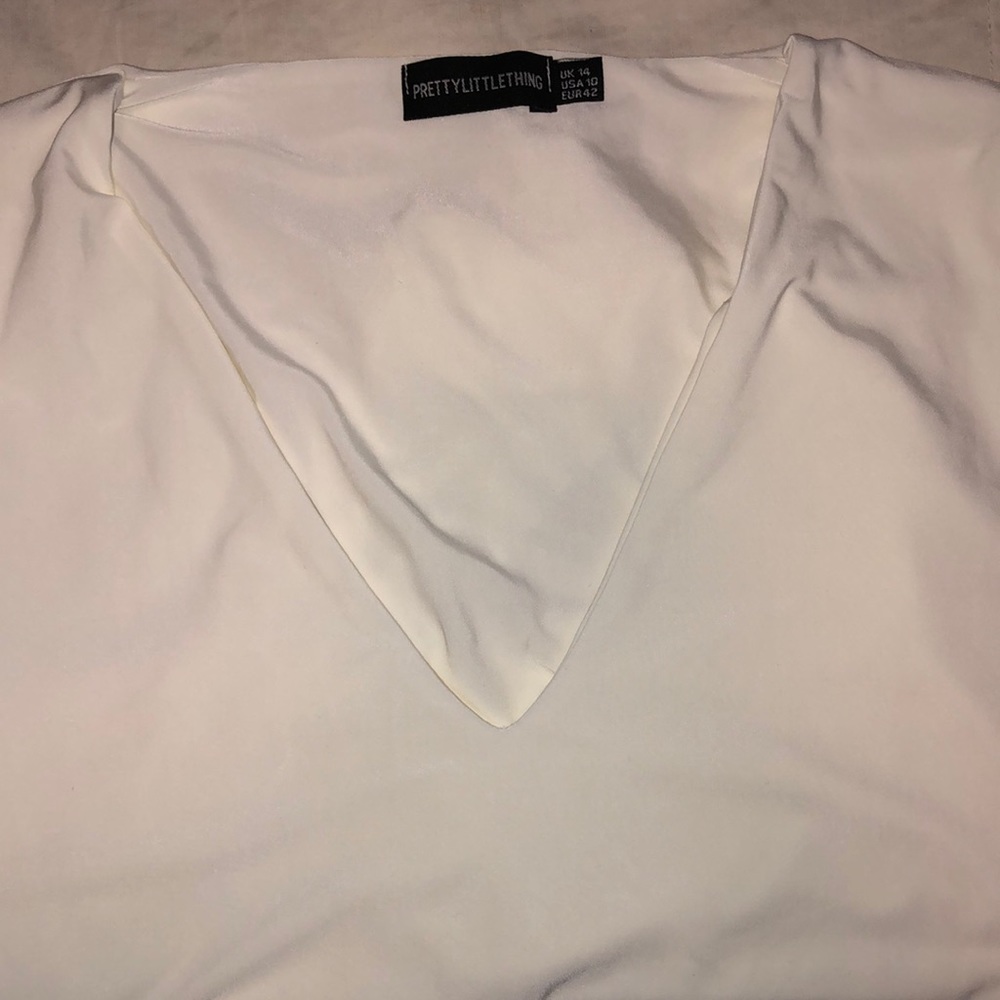 White Pretty little thing crop top.